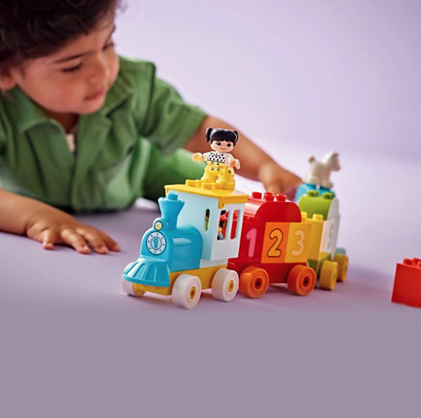 LEGO DUPLO vilciens ar cipariem pirmsskolas nodarbībā